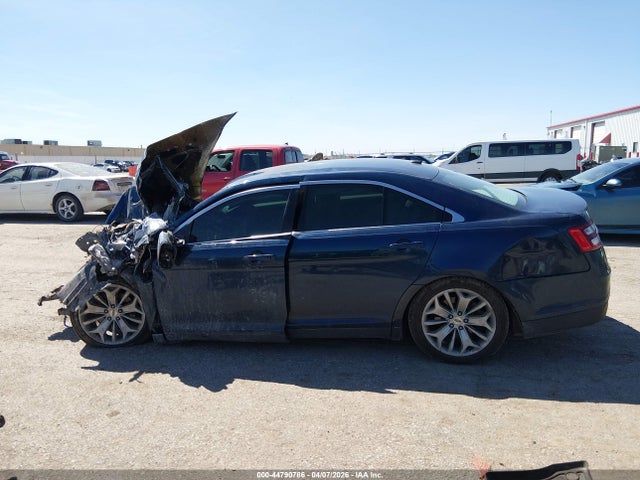 Ford Taurus Limited 2017 1FAHP2F86HG121597 Image 14