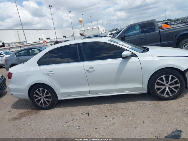 Продаж на аукціоні авто 2017 Volkswagen Jetta 1.4t Se, vin: 3VWDB7AJ3HM273192, номер лоту: 44790792