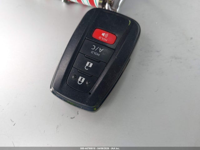 JTDKAMFP8M3172069 Toyota Prius Prime Limited