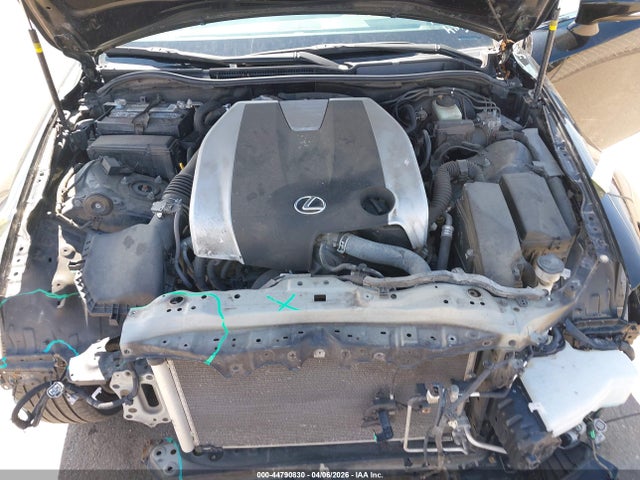 44790830 :رقم المزاد ، JTHCM1D21G5007151 vin ، 2016 Lexus Is 300 مزاد بيع
