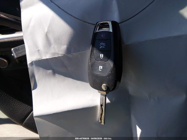 44790839 :رقم المزاد ، 1G1BC5SM2H7149194 vin ، 2017 Chevrolet Cruze Ls Auto مزاد بيع