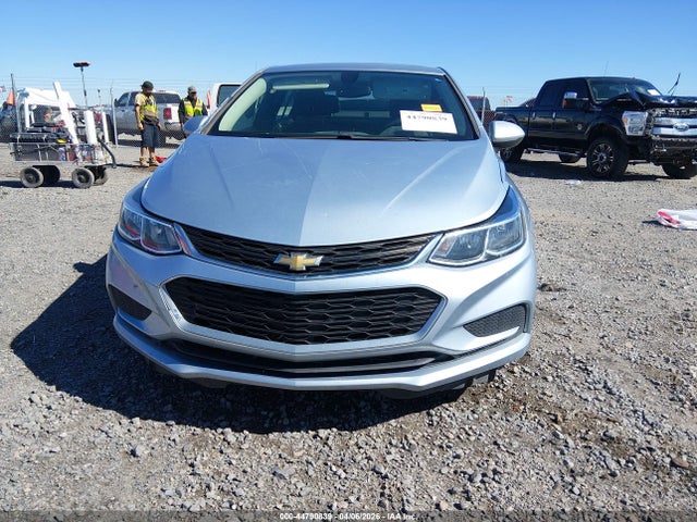 44790839 :رقم المزاد ، 1G1BC5SM2H7149194 vin ، 2017 Chevrolet Cruze Ls Auto مزاد بيع