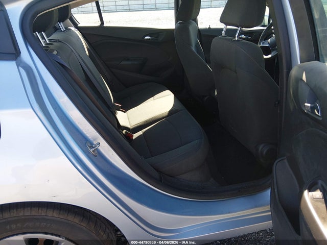 44790839 :رقم المزاد ، 1G1BC5SM2H7149194 vin ، 2017 Chevrolet Cruze Ls Auto مزاد بيع
