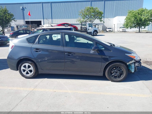 Toyota Prius Three 2015 JTDKN3DU0F0448756 Image 14