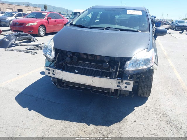 Toyota Prius Three 2015 JTDKN3DU0F0448756 Image 6