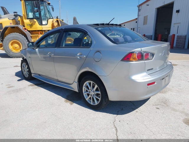2016 MITSUBISHI LANCER JA32U2FU7GU002297 Photo 2