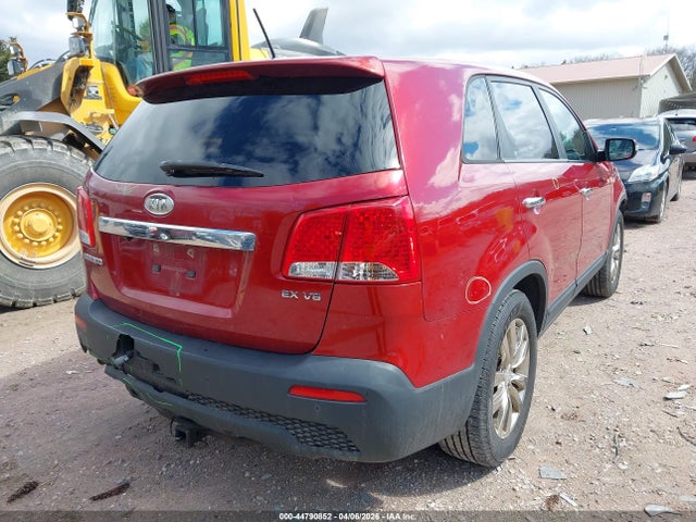 2011 KIA SORENTO 5XYKU4A25BG016373 Photo 3