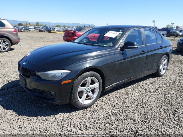 44790860 :رقم المزاد ، WBA3B5G59DNS01360 vin ، 2013 Bmw 328i Xdrive مزاد بيع