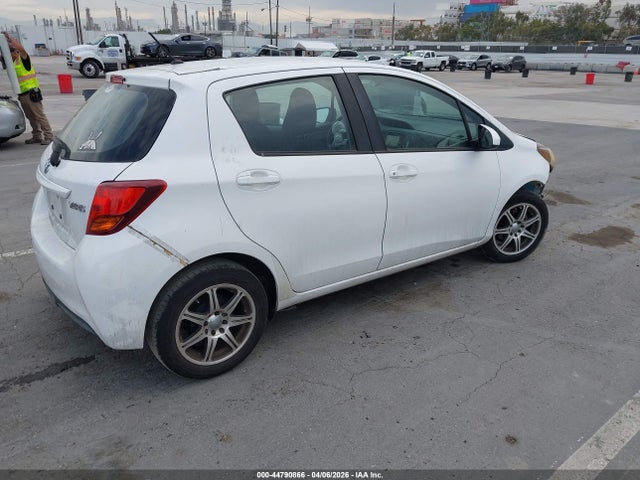 Toyota YARIS L 2015 VNKKTUD32FA030770 Image 4