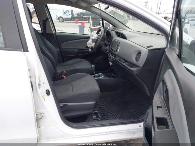 Toyota YARIS L 2015 VNKKTUD32FA030770 Image 5