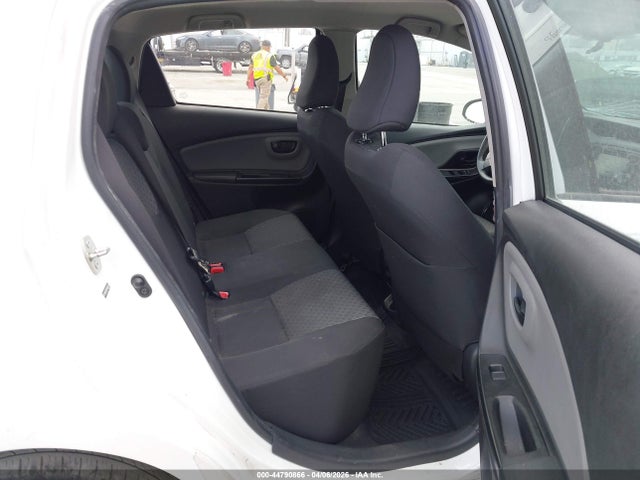 Toyota YARIS L 2015 VNKKTUD32FA030770 Image 8