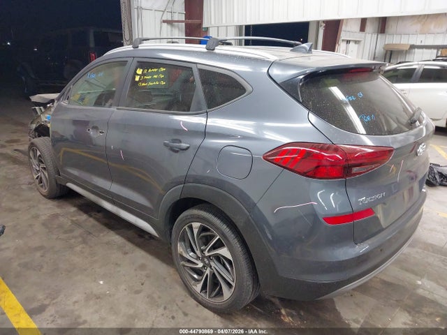KM8J3CAL3MU323930 Hyundai Tucson Sport