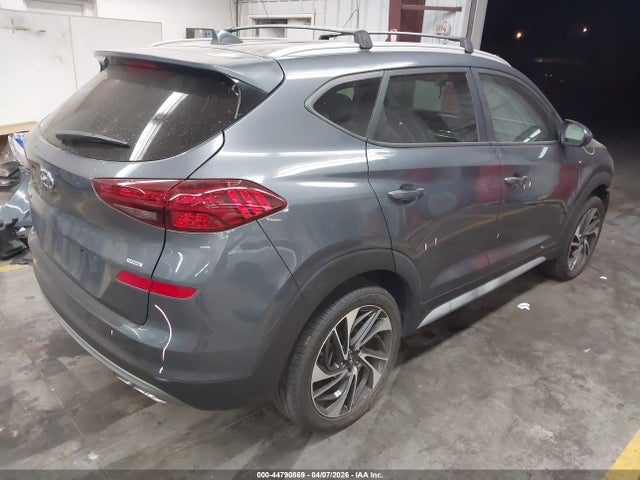 KM8J3CAL3MU323930 Hyundai Tucson Sport