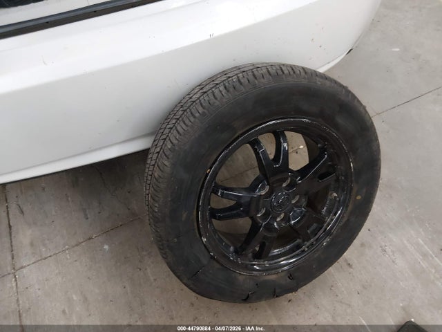 Toyota Prius Three 2015 JTDKN3DUXF1953472 Image 12