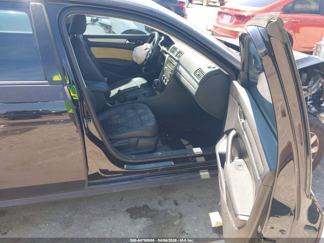 44790886 :رقم المزاد ، 1VWAH7A38EC004900 vin ، 2014 Volkswagen Passat 2.5l Wolfsburg Edition مزاد بيع