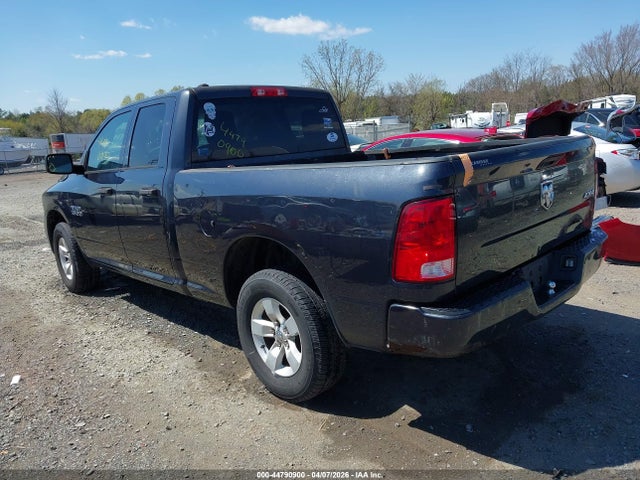 Продажа на аукционе авто 2017 Ram 1500 Express  4x4 6'4 Box, vin: 1C6RR7FG8HS611816, номер лота: 44790900
