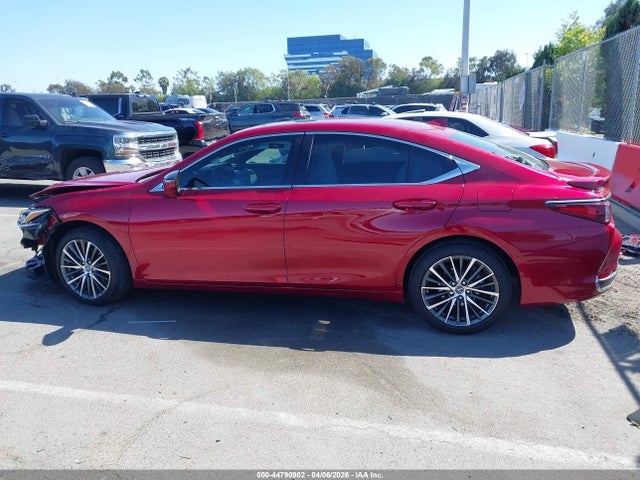 Продажа на аукционе авто 2025 Lexus Es 300h, vin: 58ADA1C12SU066705, номер лота: 44790902