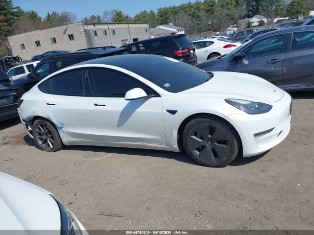 Продаж на аукціоні авто 2022 Tesla Model 3 Long Range Dual Motor All-wheel Drive, vin: 5YJ3E1EBXNF172429, номер лоту: 44790909
