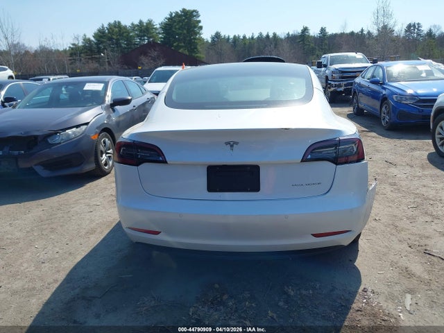 Продаж на аукціоні авто 2022 Tesla Model 3 Long Range Dual Motor All-wheel Drive, vin: 5YJ3E1EBXNF172429, номер лоту: 44790909