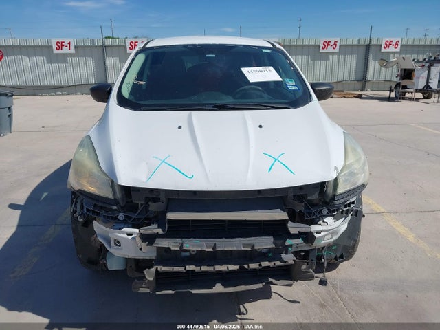 44790915 :رقم المزاد ، 1FMCU0F73GUC81909 vin ، 2016 Ford Escape S مزاد بيع