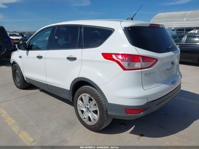44790915 :رقم المزاد ، 1FMCU0F73GUC81909 vin ، 2016 Ford Escape S مزاد بيع
