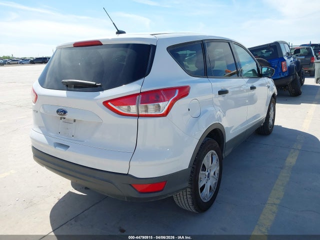 44790915 :رقم المزاد ، 1FMCU0F73GUC81909 vin ، 2016 Ford Escape S مزاد بيع