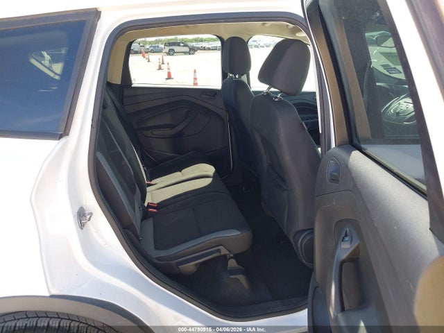 44790915 :رقم المزاد ، 1FMCU0F73GUC81909 vin ، 2016 Ford Escape S مزاد بيع