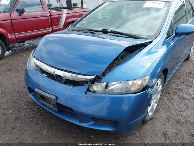 Продаж на аукціоні авто 2010 Honda Civic Lx, vin: 19XFA1F5XAE012407, номер лоту: 44790918