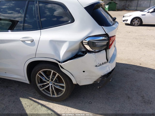 44790923 :رقم المزاد ، 5UXTR9C54JLC78447 vin ، 2018 Bmw X3 Xdrive30i مزاد بيع