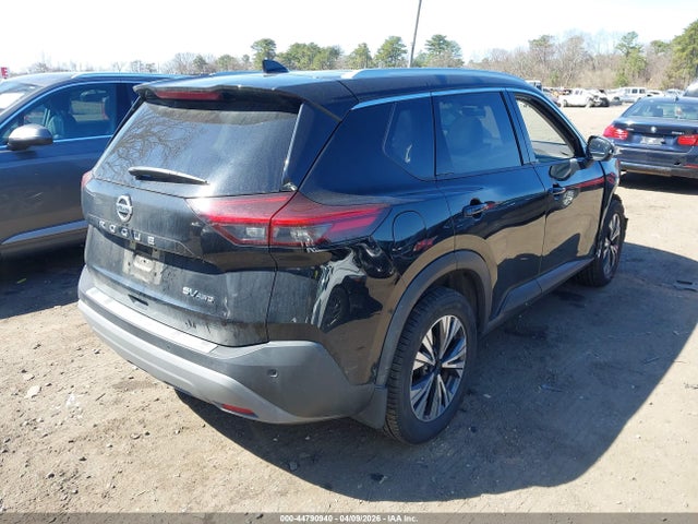 44790940 :رقم المزاد ، JN8AT3BB0MW202131 vin ، 2021 Nissan Rogue Sv Intelligent Awd مزاد بيع