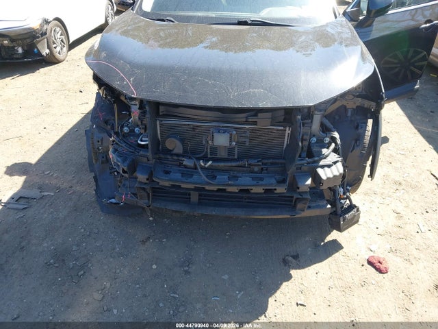 44790940 :رقم المزاد ، JN8AT3BB0MW202131 vin ، 2021 Nissan Rogue Sv Intelligent Awd مزاد بيع