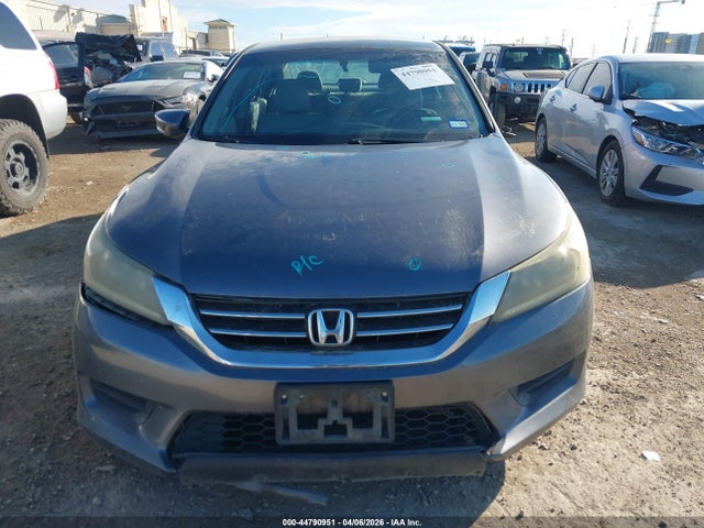 44790951 :رقم المزاد ، 1HGCR2F33FA136921 vin ، 2015 Honda Accord Lx مزاد بيع