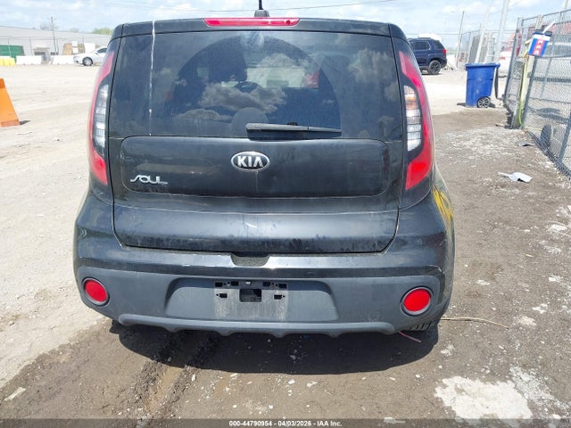 2017 Kia Soul მანქანა იყიდება აუქციონზე, vin: KNDJN2A20H7471568, აუქციონის ნომერი: 44790954