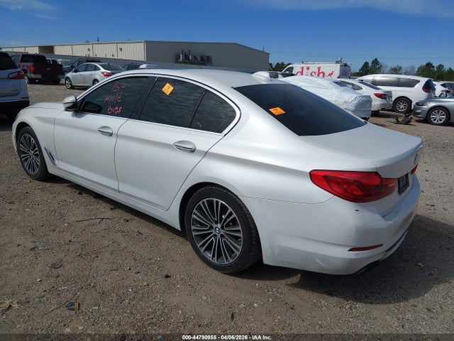 2018 Bmw 540i მანქანა იყიდება აუქციონზე, vin: WBAJE5C53JG917577, აუქციონის ნომერი: 44790955
