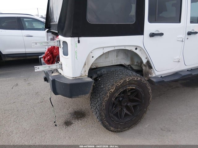 Aukcja sprzedaży 2016 Jeep Wrangler Unlimited Sahara, vin: 1C4BJWEG6GL124491, numer aukcji: 44790956