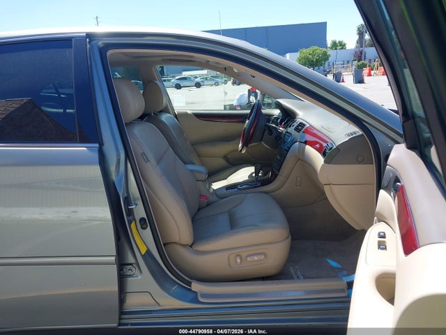 Aukcja sprzedaży 2004 Lexus Es 330, vin: JTHBA30G740005057, numer aukcji: 44790958