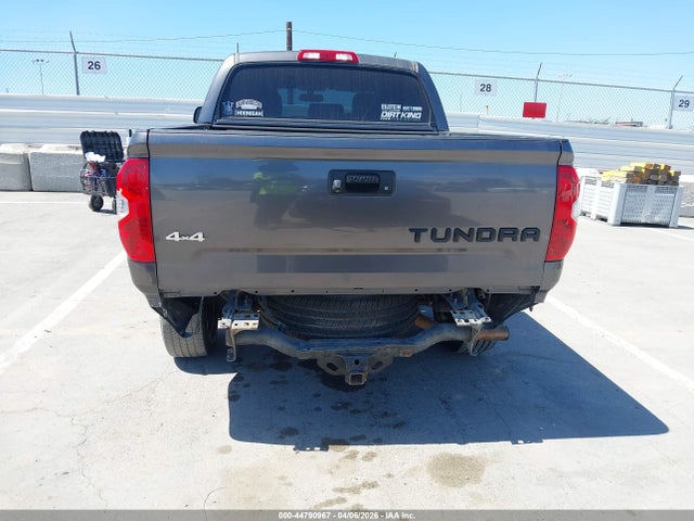 Продаж на аукціоні авто 2014 Toyota Tundra Platinum 5.7l V8, vin: 5TFAY5F14EX366715, номер лоту: 44790967