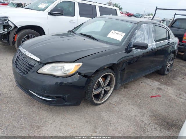 Aukcja sprzedaży 2014 Chrysler 200 Touring, vin: 1C3CCBBG7EN119639, numer aukcji: 44790971