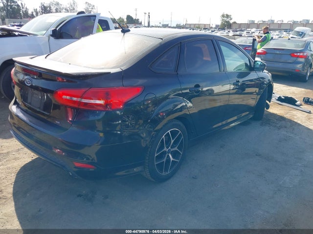 2016 FORD FOCUS 1FADP3F29GL216130 Photo 3