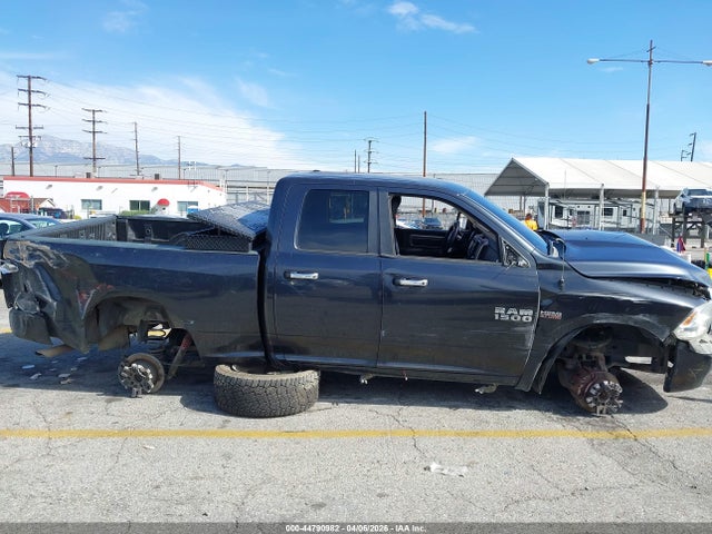 44790982 :رقم المزاد ، 1C6RR6GT2HS582433 vin ، 2017 Ram 1500 Slt  4x2 6'4 Box مزاد بيع