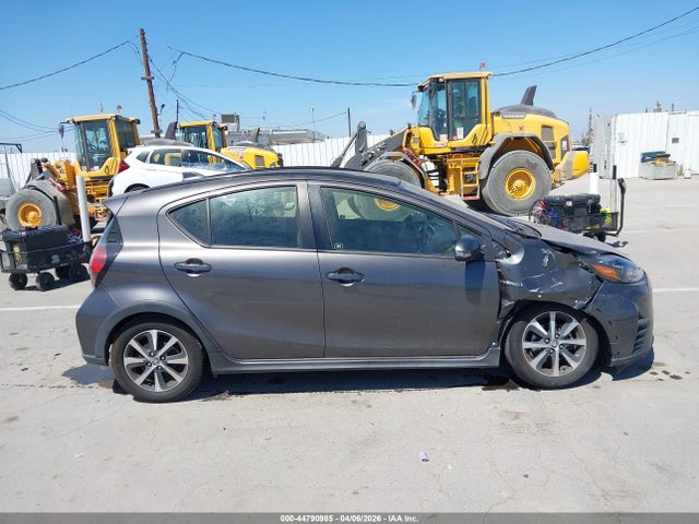 2018 Toyota Prius C One მანქანა იყიდება აუქციონზე, vin: JTDKDTB3XJ1619173, აუქციონის ნომერი: 44790985