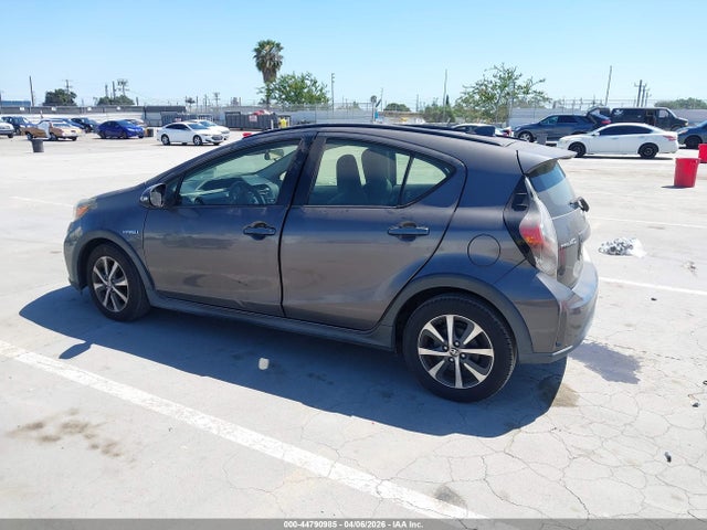 2018 Toyota Prius C One მანქანა იყიდება აუქციონზე, vin: JTDKDTB3XJ1619173, აუქციონის ნომერი: 44790985