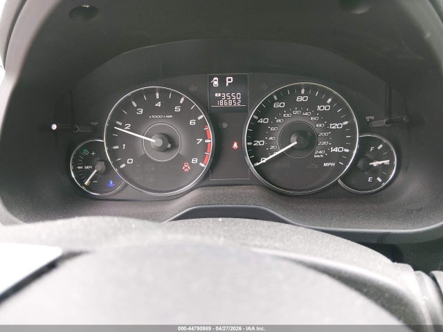 Продаж на аукціоні авто 2011 Subaru Outback 2.5i Limited, vin: 4S4BRBKCXB3359225, номер лоту: 44790989