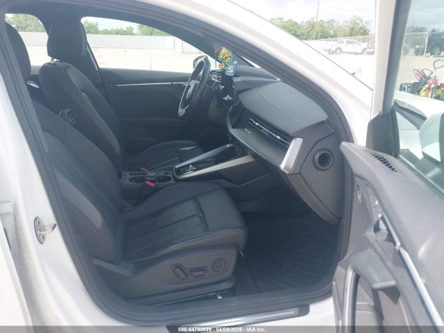 44790999 :رقم المزاد ، WAUAUDGY3NA039059 vin ، 2022 Audi A3 Premium 40 Tfsi Front-wheel Drive S Tronic مزاد بيع