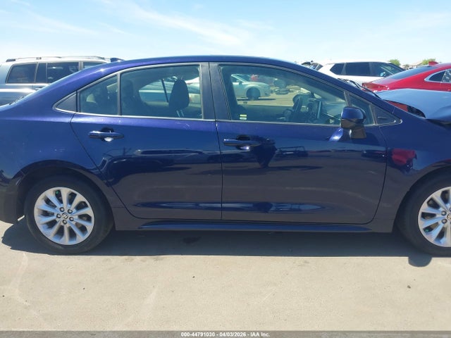 JTDHPMAE7MJ165124 Toyota COROLLA LE
