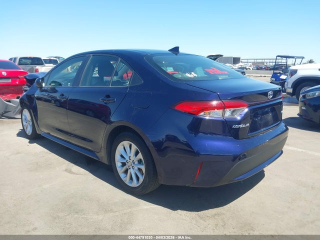 JTDHPMAE7MJ165124 Toyota COROLLA LE