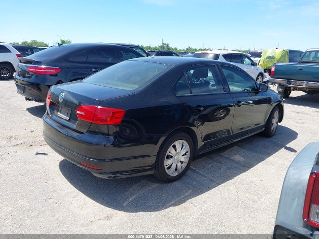 Продаж на аукціоні авто 2013 Volkswagen Jetta 2.0l S, vin: 3VW2K7AJ0DM212738, номер лоту: 44791032