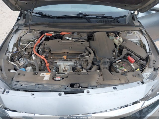 1HGCV3F92KA018679 Honda Accord Hybrid Touring