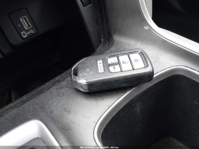 1HGCV3F92KA018679 Honda Accord Hybrid Touring