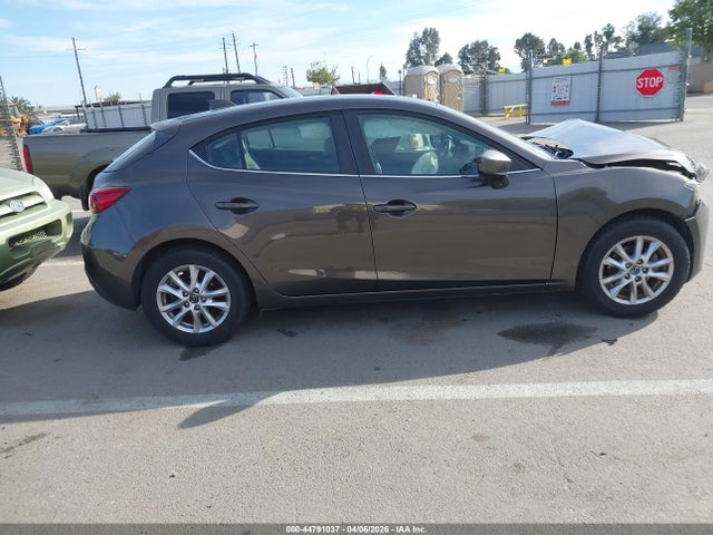 3MZBM1M77FM229322 Mazda Mazda3 I Grand Touring